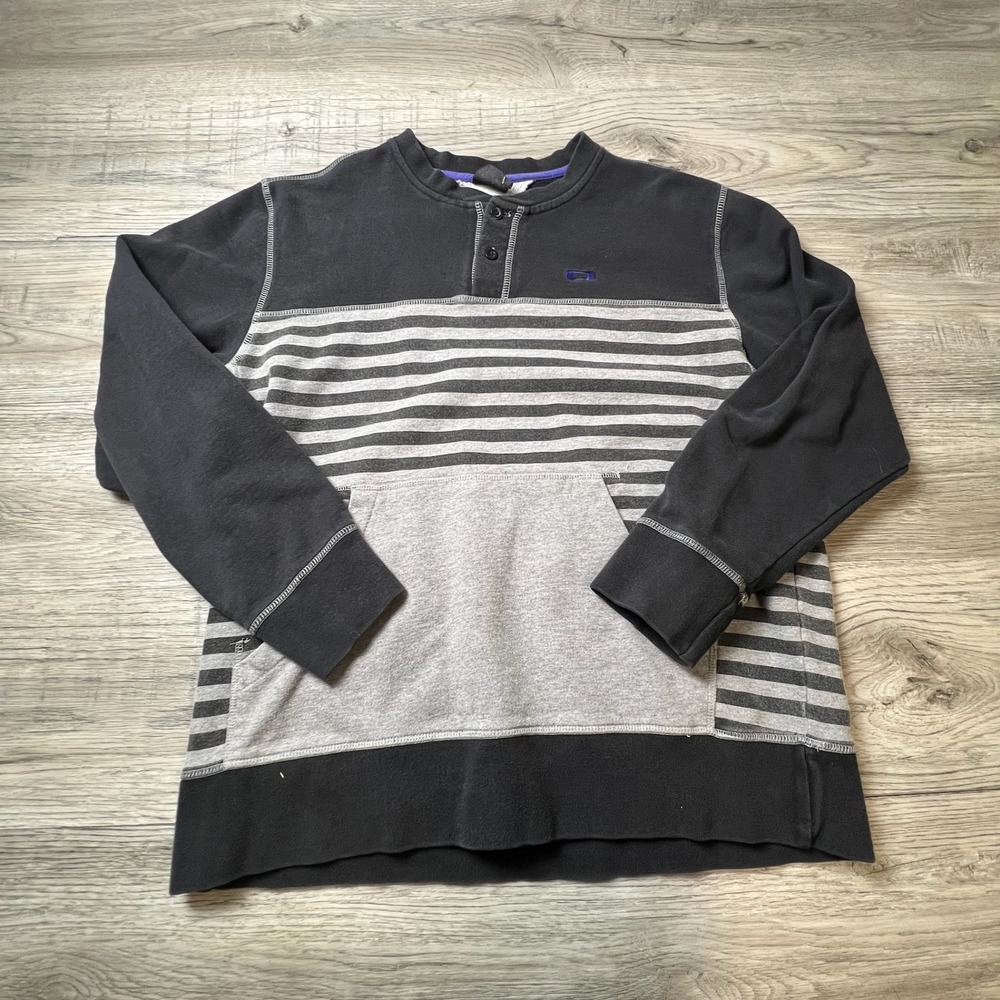 Oakley Henley Sweatshirt Mens XL Black Gray‎ Striped Kangaroo Pocket Gorpcore